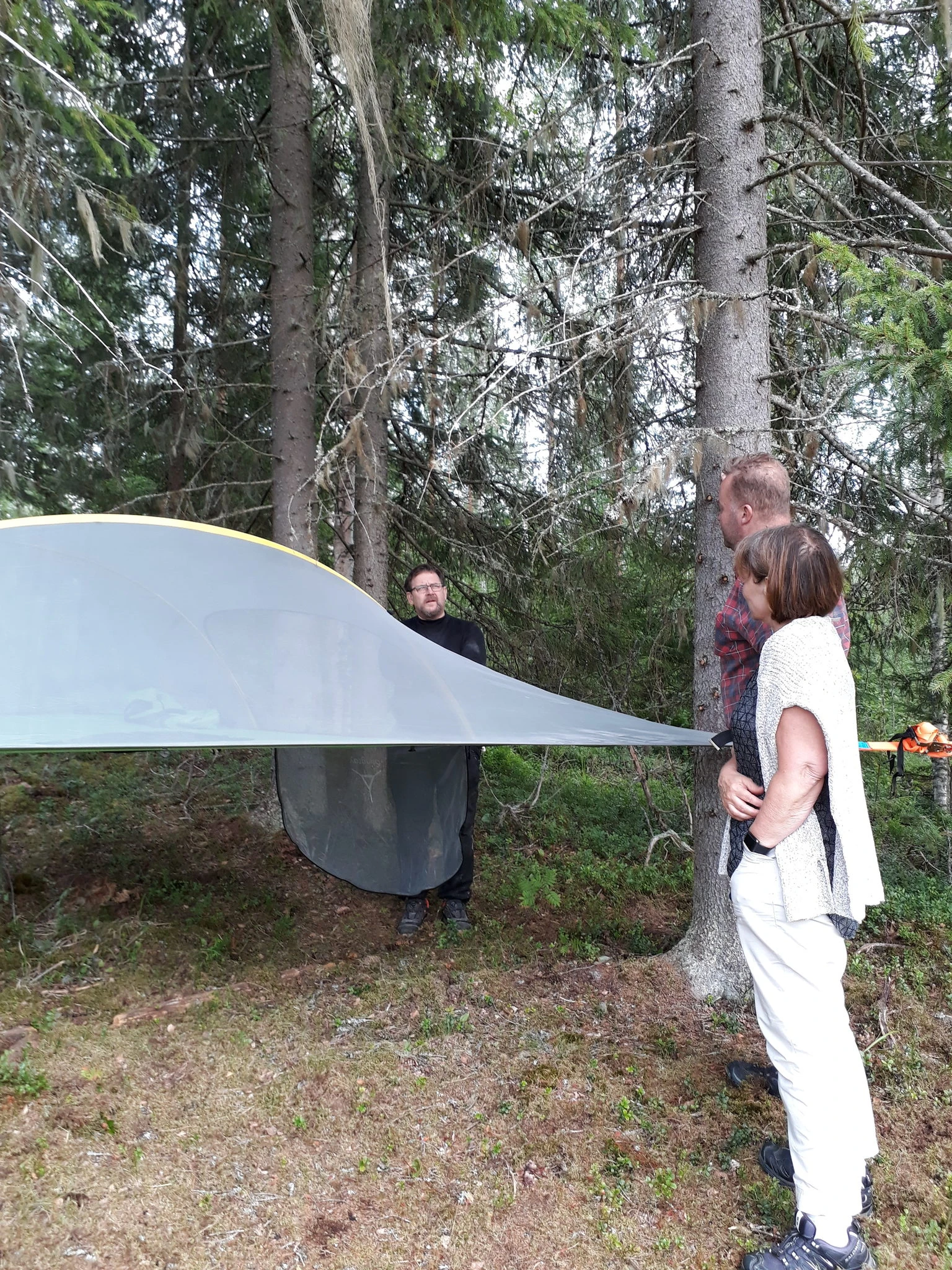 Tentsile Stingray puumajoite 3 hengen teltta Kinkamon pirtti